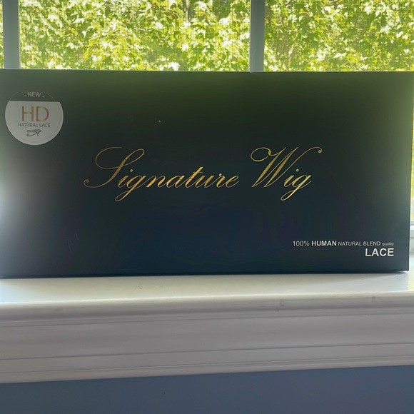 Galaxy 2 HD lace signature wig - Picture 2 of 5